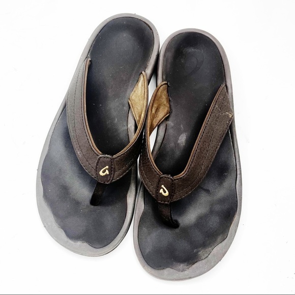 Olukai | Brown Ohana Leather Flip Flops - Picture 1 of 6